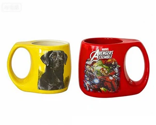 bolg cuartha Le Láimhseáil Ceirmeach Mug